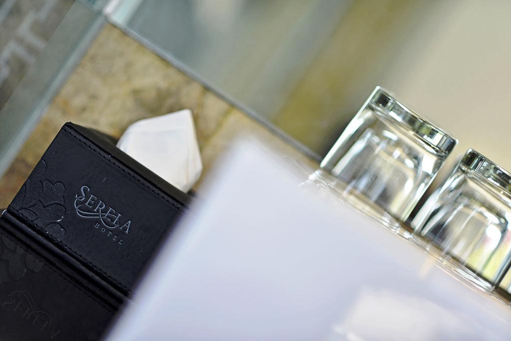 Serela Cihampelas By Kagum Hotels Bandung Exteriör bild